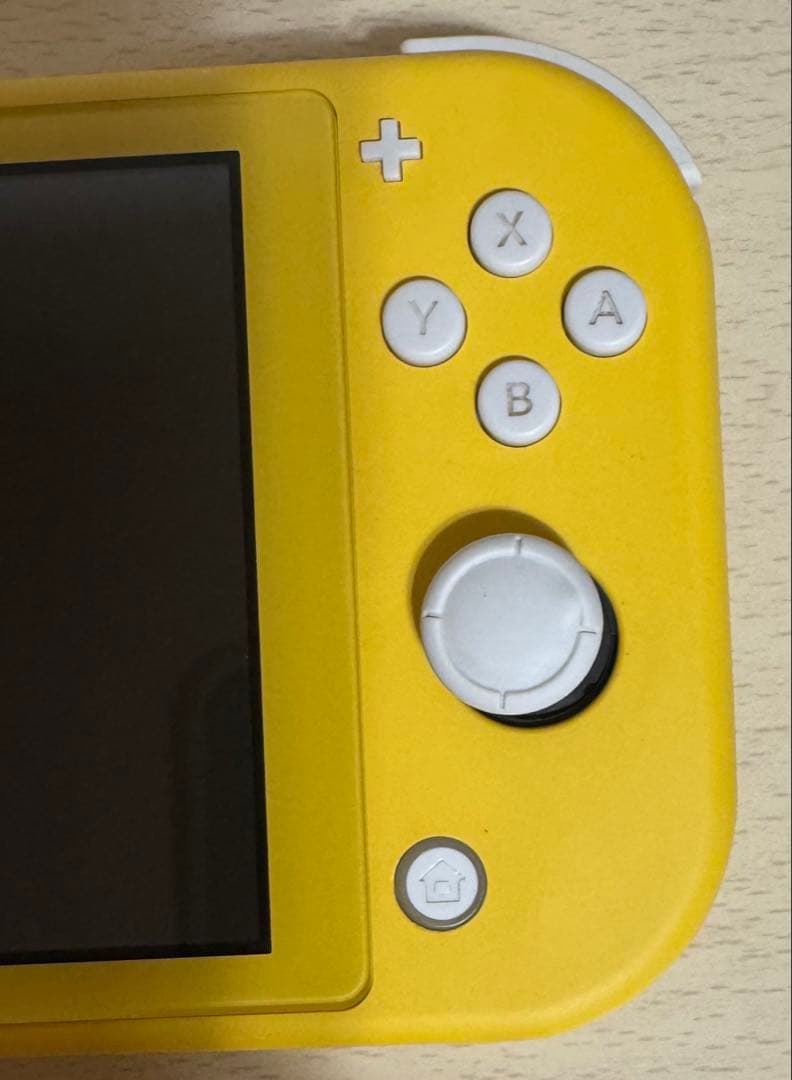 【中古】Nintendo Switch Lite [イエロー]