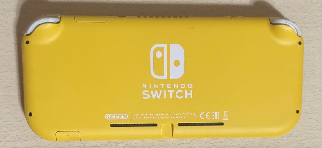 【中古】Nintendo Switch Lite [イエロー]