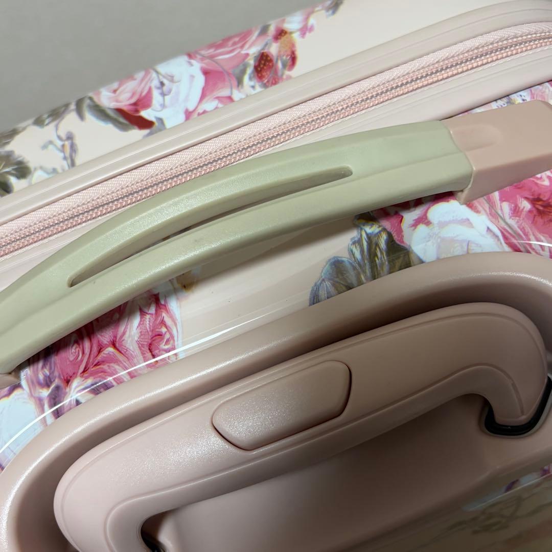 ピンクハウス　キャリーケース　ローズブーケ　苺　トートバッグのおまけ付き【P68