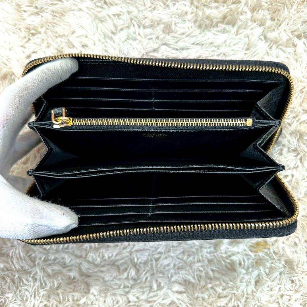 【美品】プラダ 長財布 ラウンドファスナー ブラック シャイン サフィアーノ