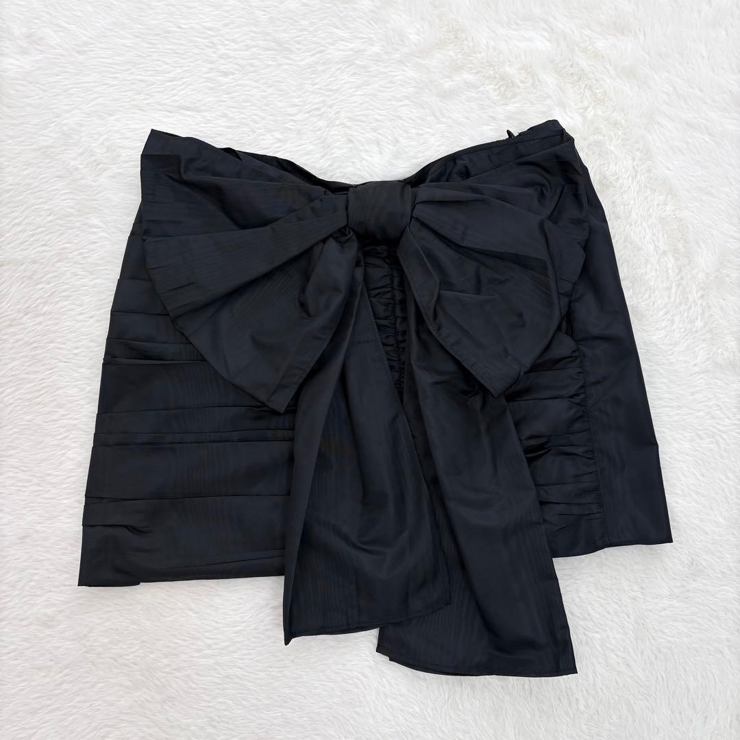 新品タグ✨レッドヴァレンティノ スカート ミニ リボン 光沢 M ギャザー 黒