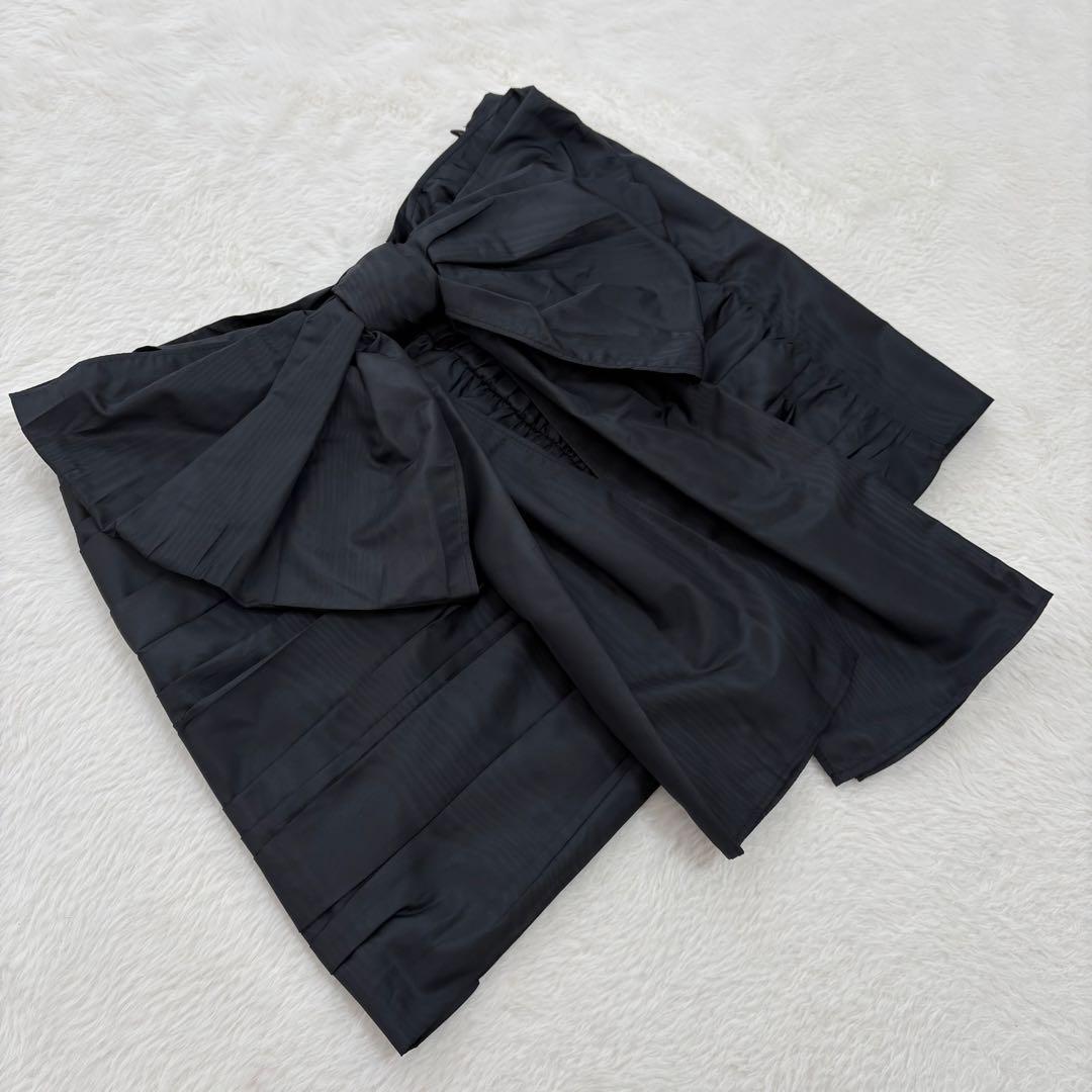 新品タグ✨レッドヴァレンティノ スカート ミニ リボン 光沢 M ギャザー 黒