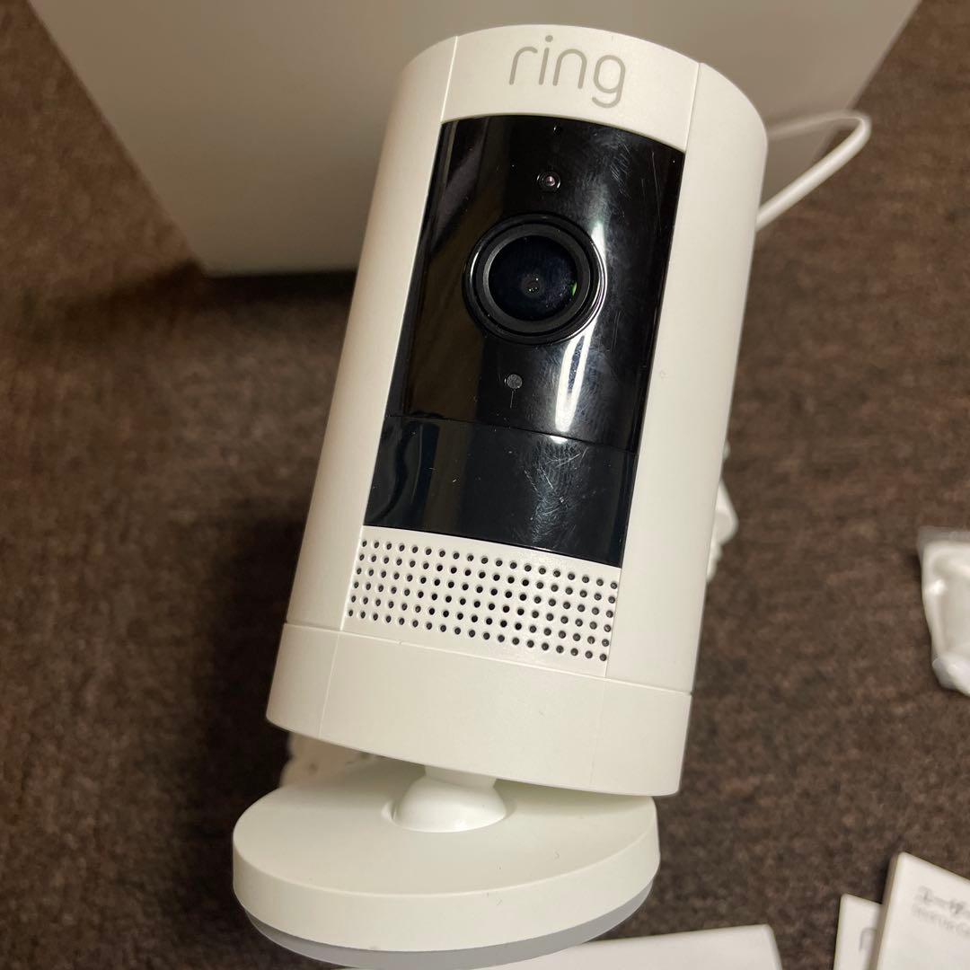 Ring 屋外用センサーライト付セキュリティカメラ+バッテリー+ソーラーパネル