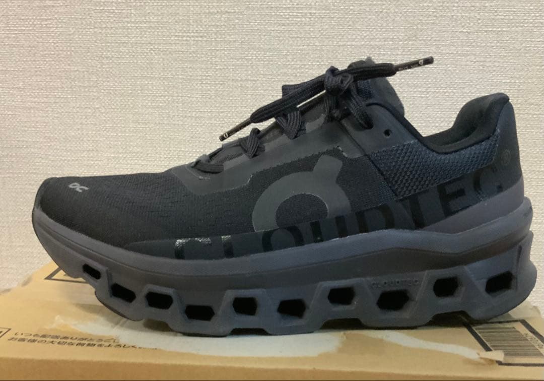 On オン Cloudmonster クラウドモンスター 黒 24㎝　美品