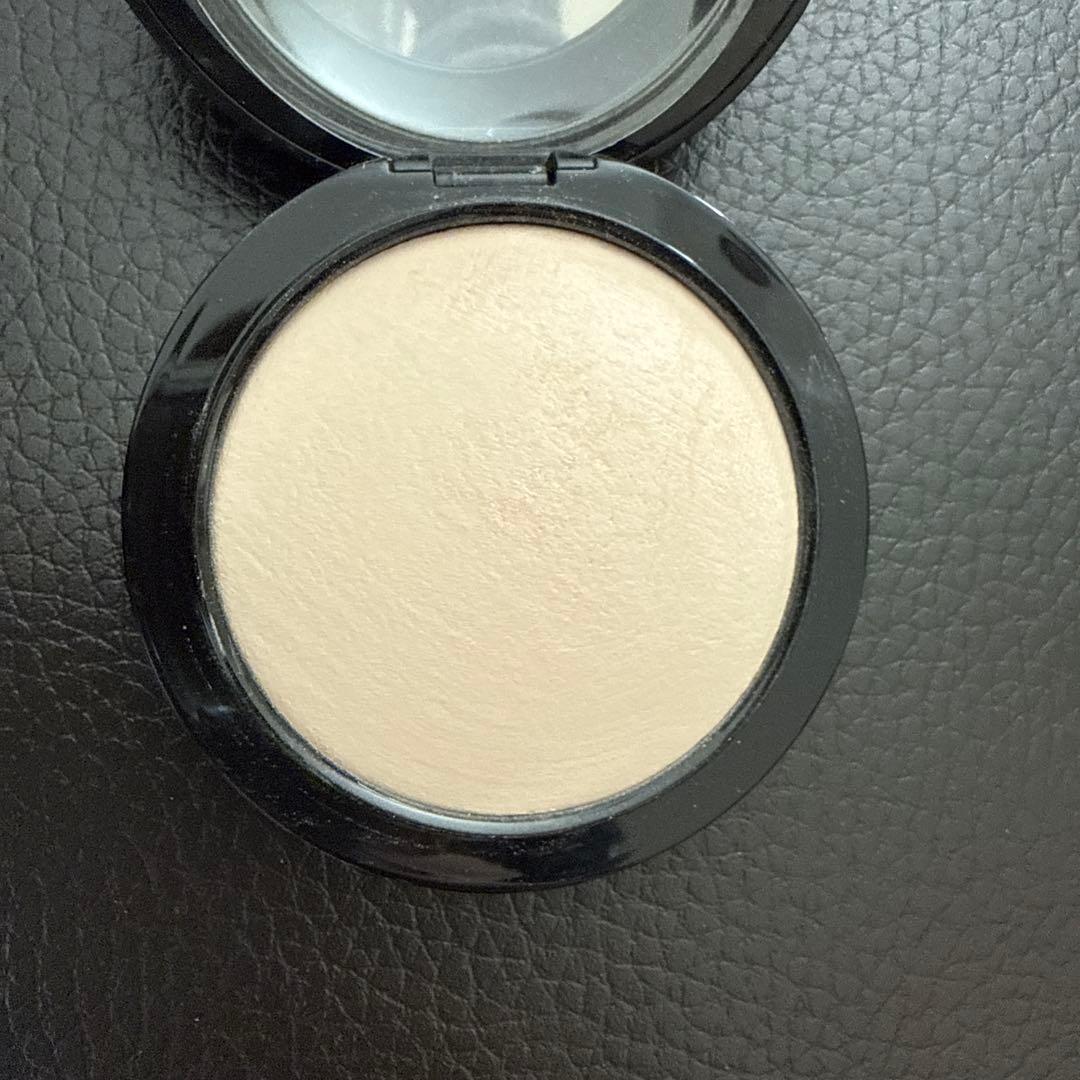 MAC ミネラライズ スキンフィニッシュ ナチュラル ライト