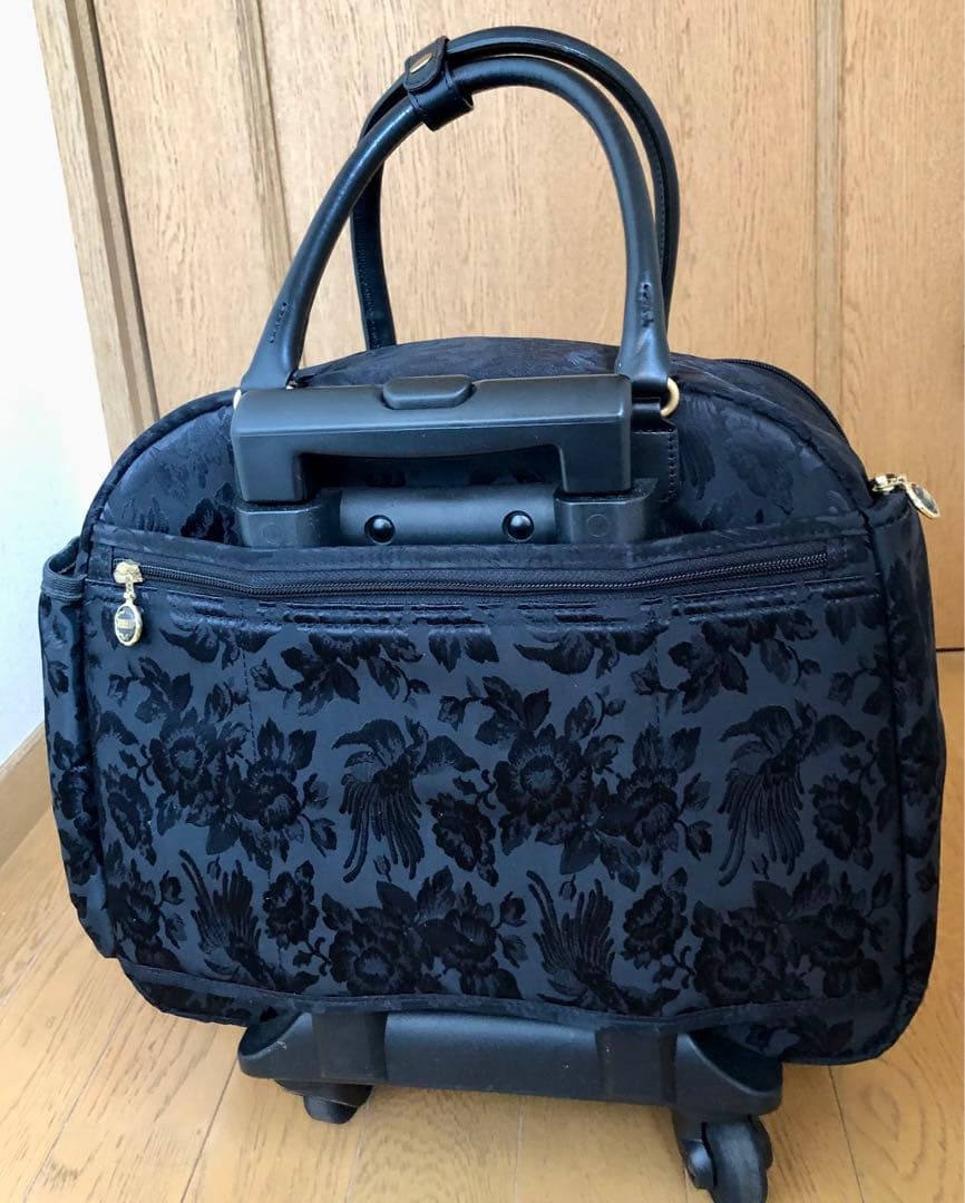 お値下げしました！フェイラートローリーバッグ