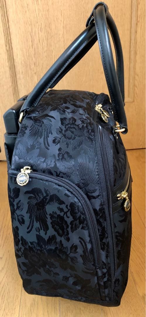 お値下げしました！フェイラートローリーバッグ