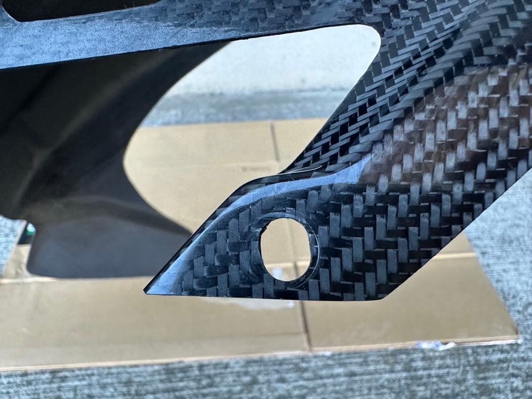 週末限定価格‼︎!ARCHI アーキ カーボンリアフェンダー