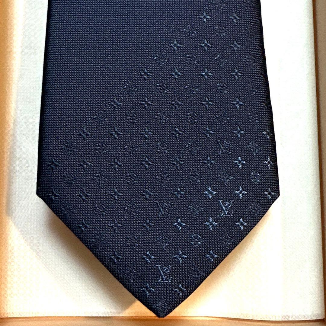 とも出品です。　　ルイ ヴィトン モノグラムグラディエント 新品 未使用