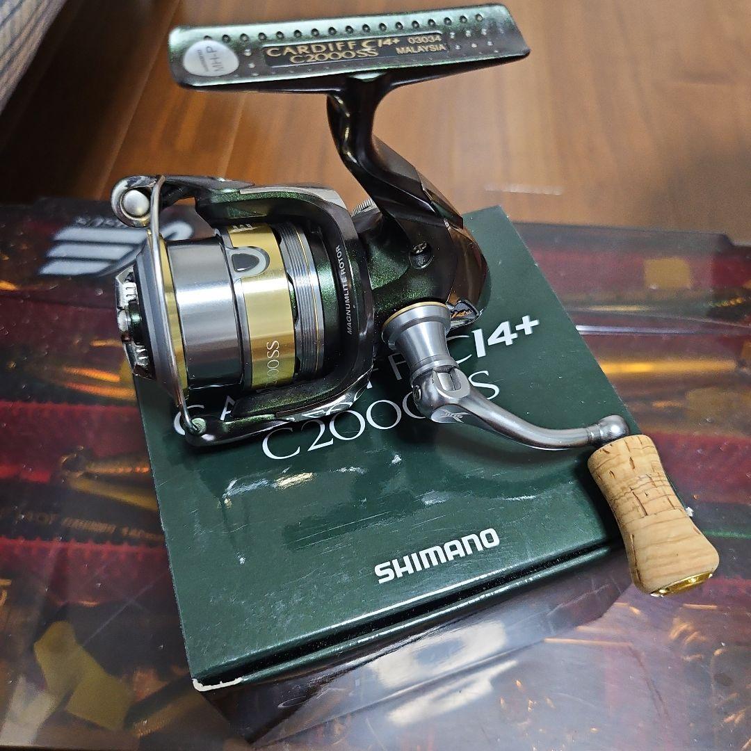 SHIMANO CARDIFF CI4+ C2000SS スピニングリール