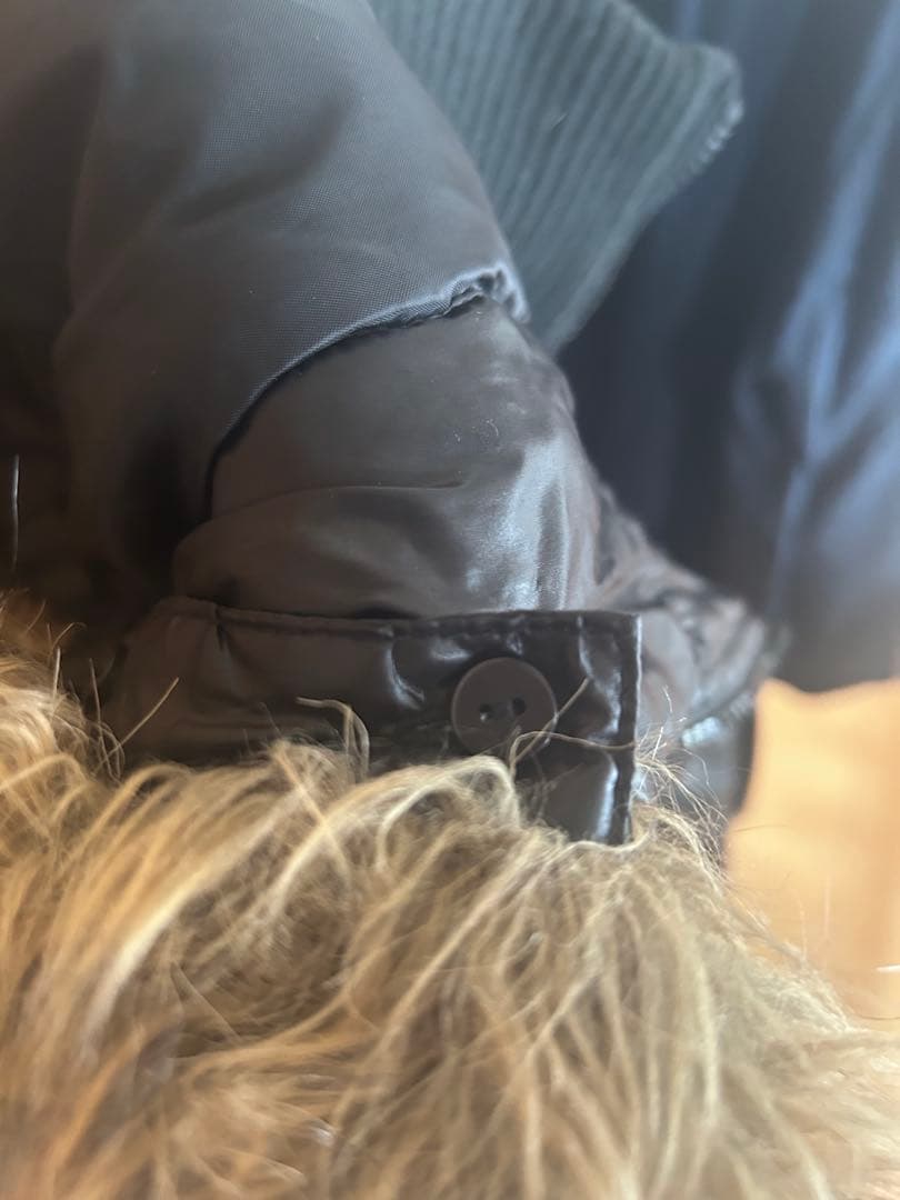 え*ュ様 期間限定お値下げ　平成　ファー付き ダウン ベスト 重ね着風 Y2K