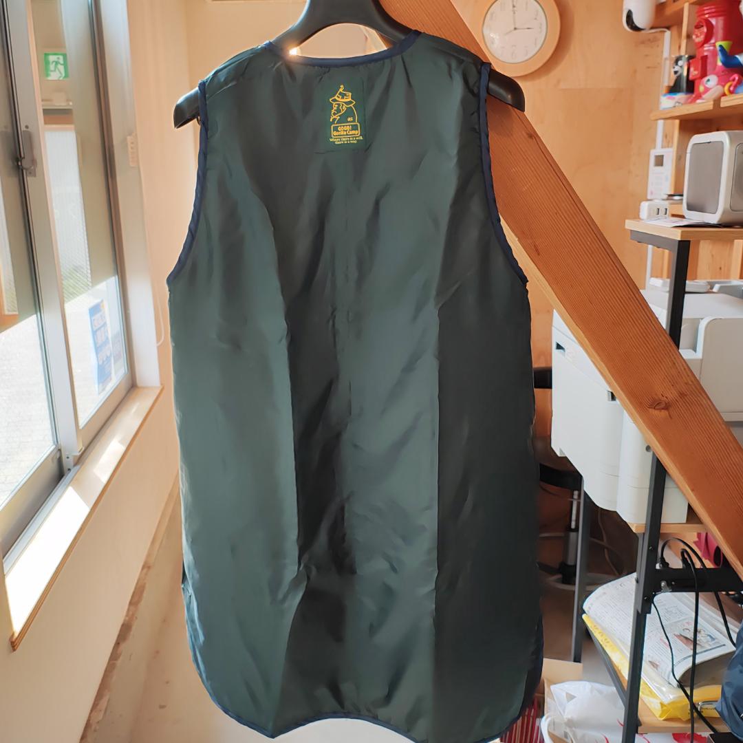 GOGO! Gorilla Campノースリーブキルティングダウンベスト