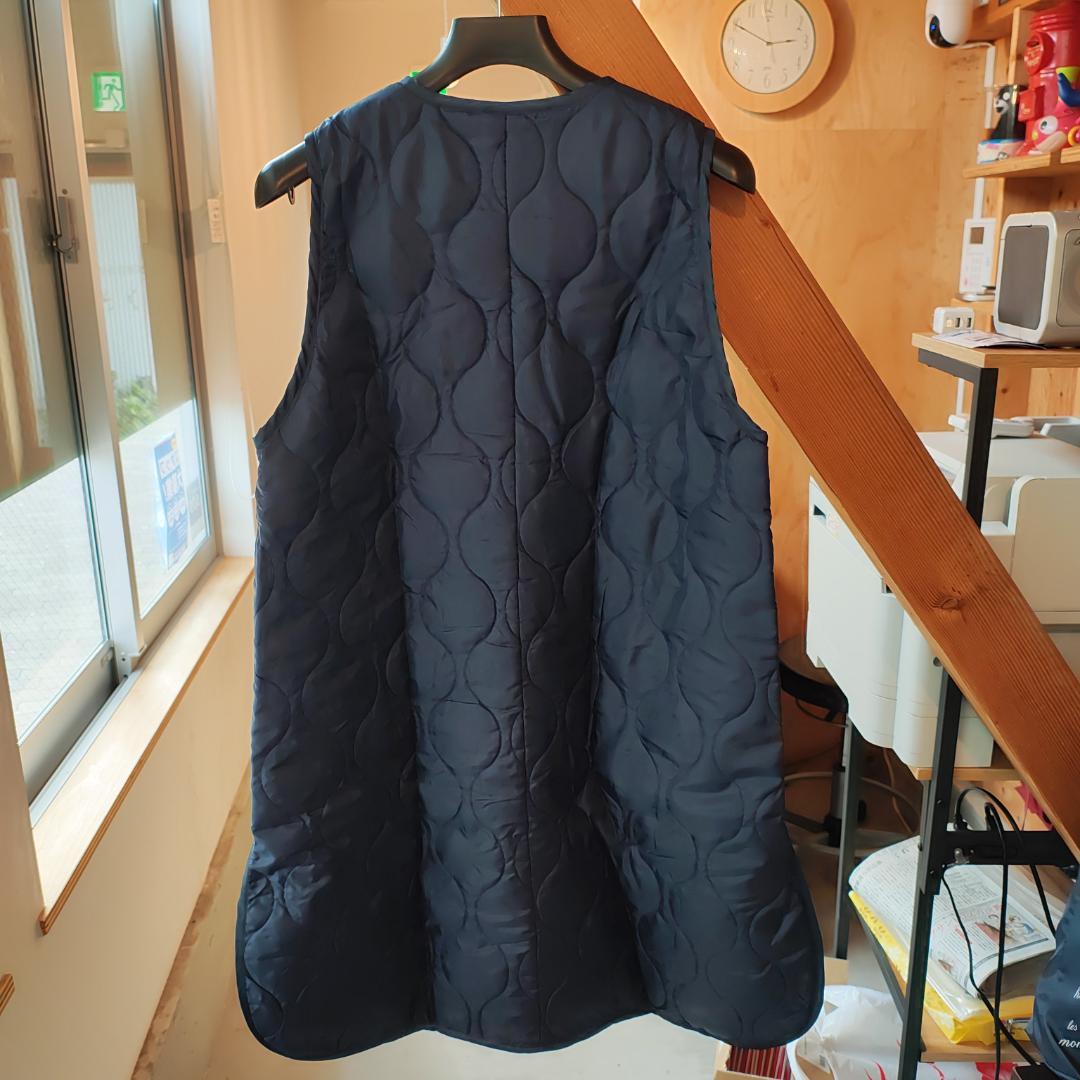 GOGO! Gorilla Campノースリーブキルティングダウンベスト