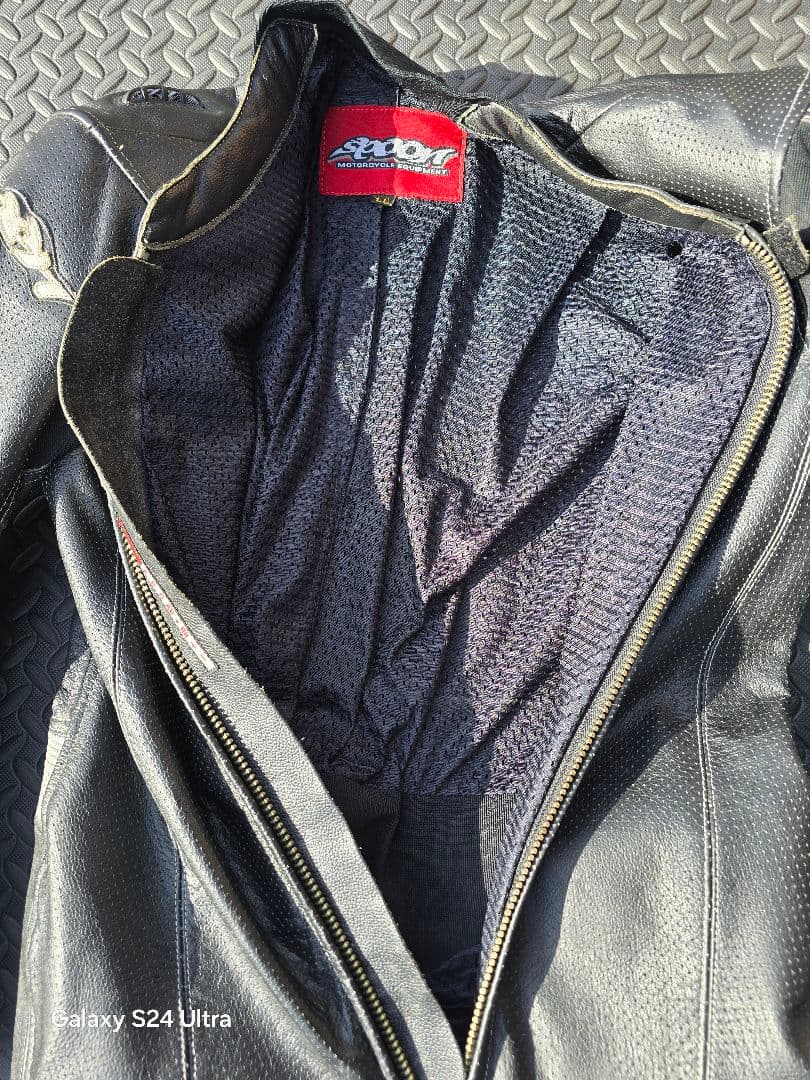 SPOONブラック革ツナギ