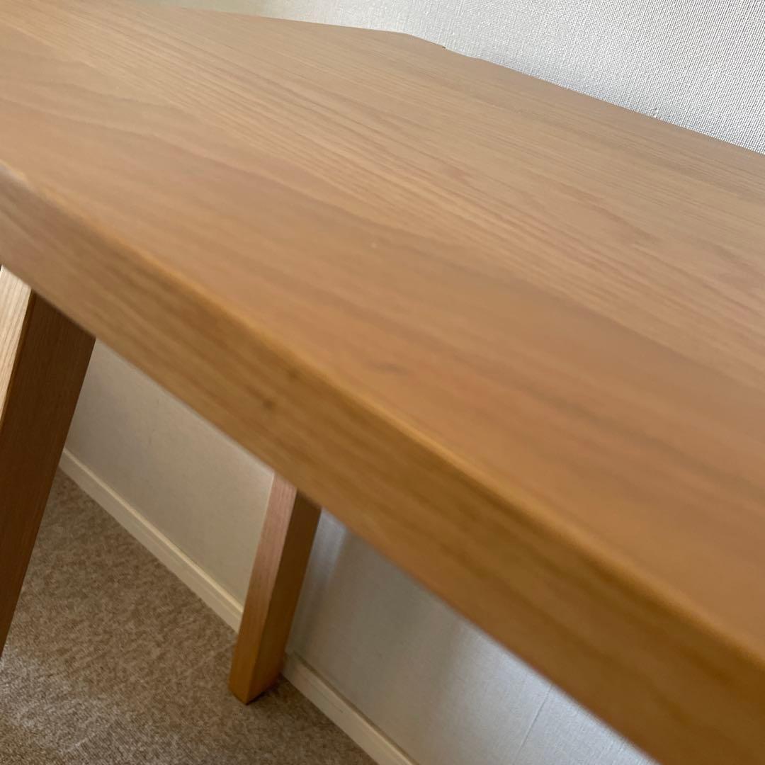 オカムラ　リュブレ　机　86NA2F w1200mm