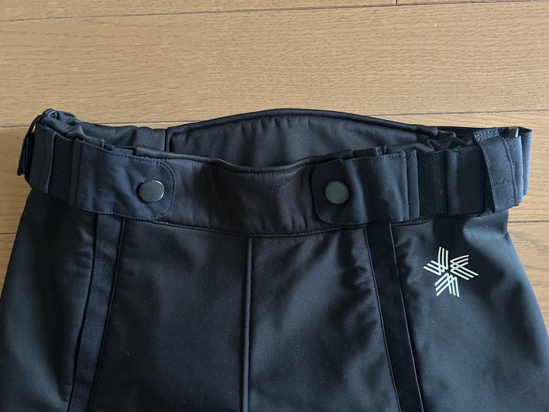 Goldwin 150cm ハーフパンツ　アルペンスキー