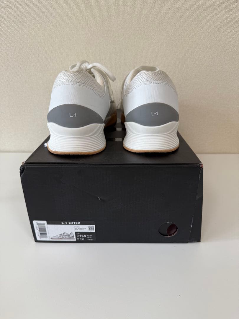 TYR リフティングシューズ ホワイト 28.4cm