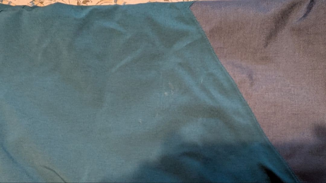 値下げしましたSalomon スキーウェア 海外サイズS（日本サイズM)