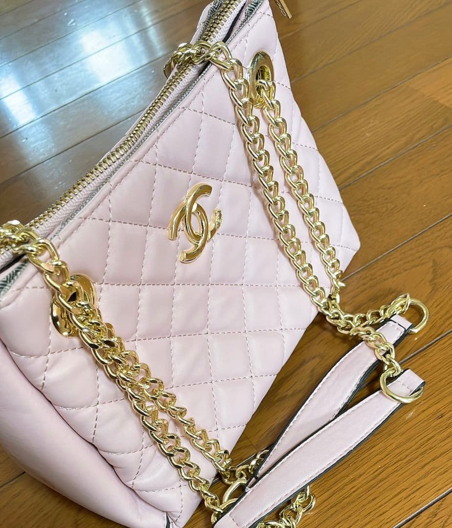 週末値下げ！CHANELピンク マトラッセ キルティング トートバッグ チェーン