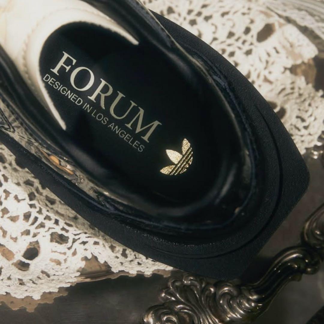 【専用】FORUM SQ W ki8452 atmos adidas