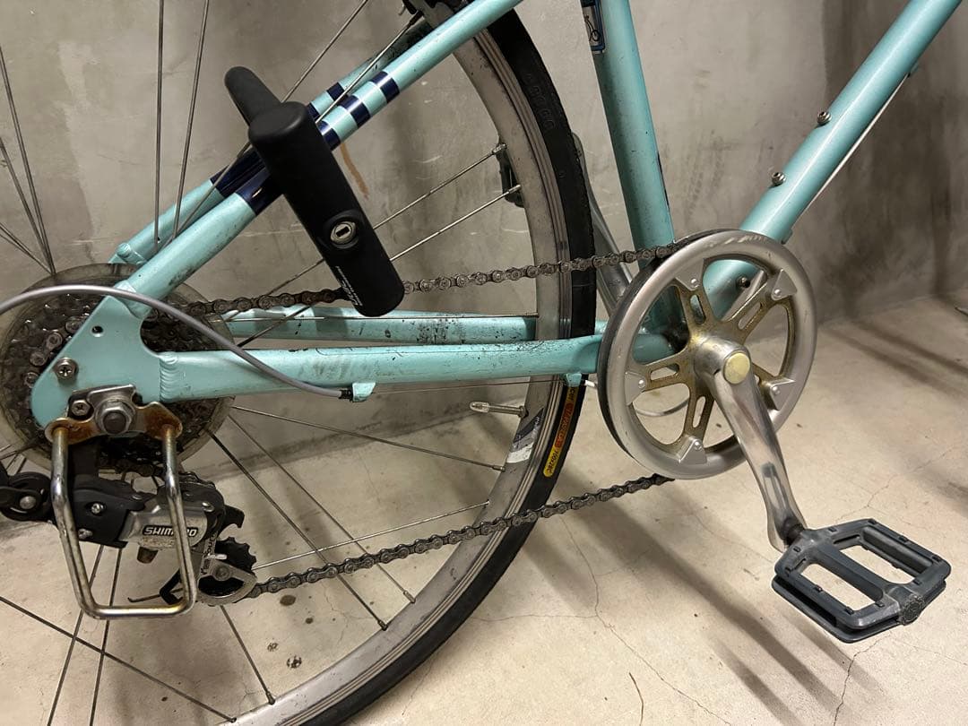 自転車　シティバイク　水色