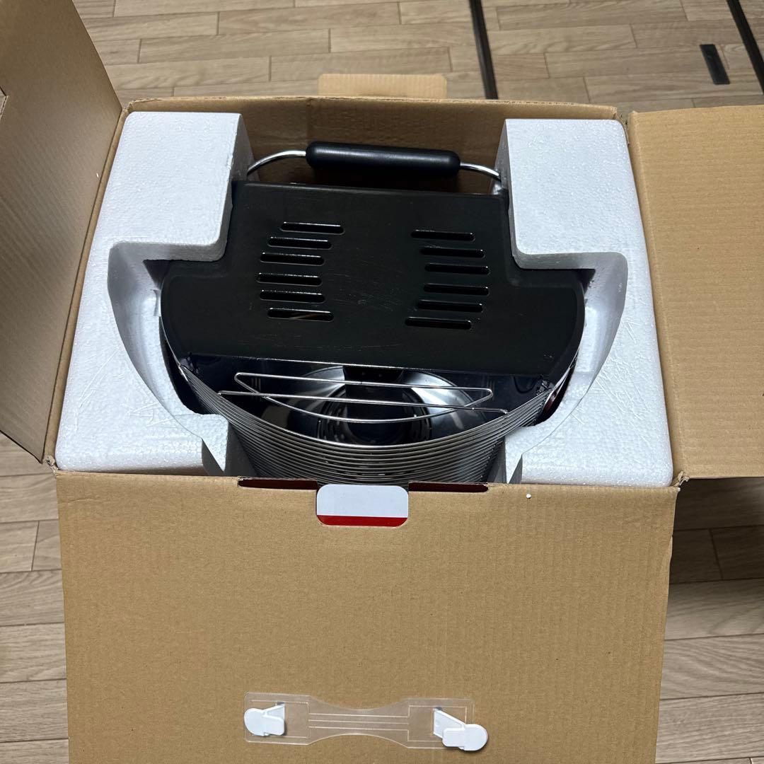 iwatani カセットガスストーブ 赤