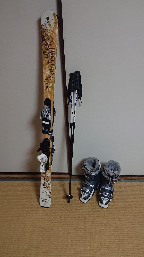 ３点セット サロモン板140㎝ 調整ビン 伸縮ポール ブーツ24～24,5