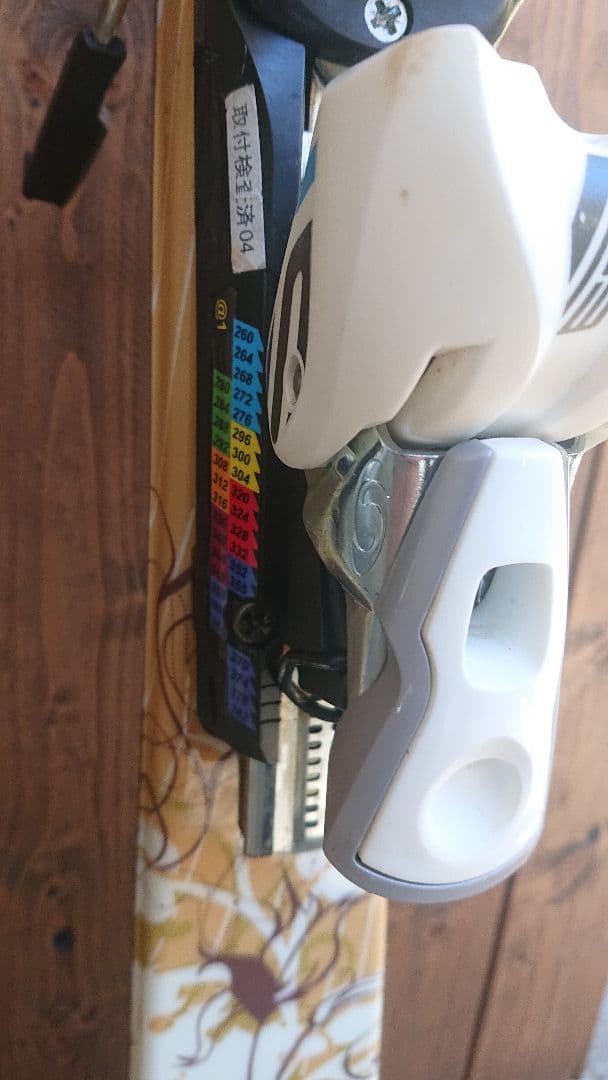 ３点セット サロモン板140㎝ 調整ビン 伸縮ポール ブーツ24～24,5