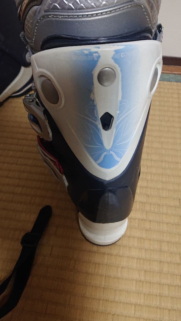 ３点セット サロモン板140㎝ 調整ビン 伸縮ポール ブーツ24～24,5