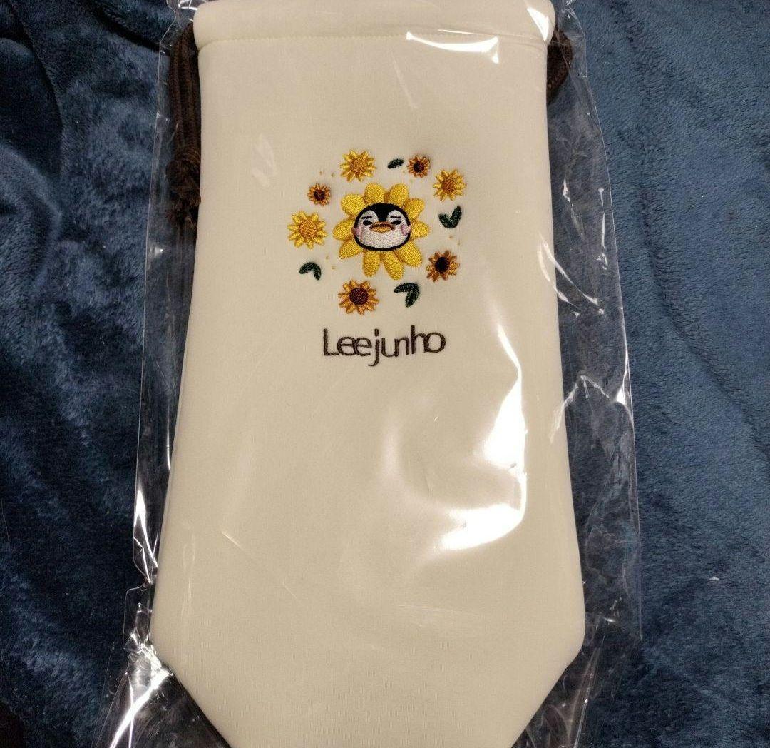 2PM　ジュノ　JUNHO ペンペンリストバンド＆ペンライト＆ポーチ3点