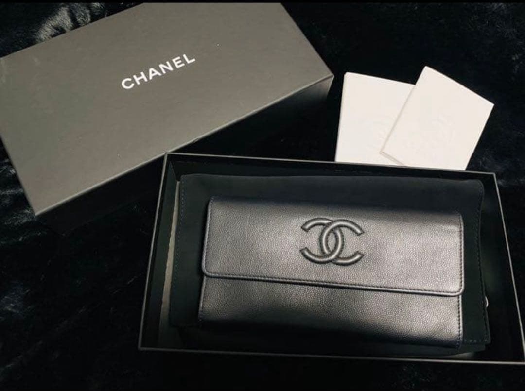 CHANEL シャネル キャビアスキン 長財布