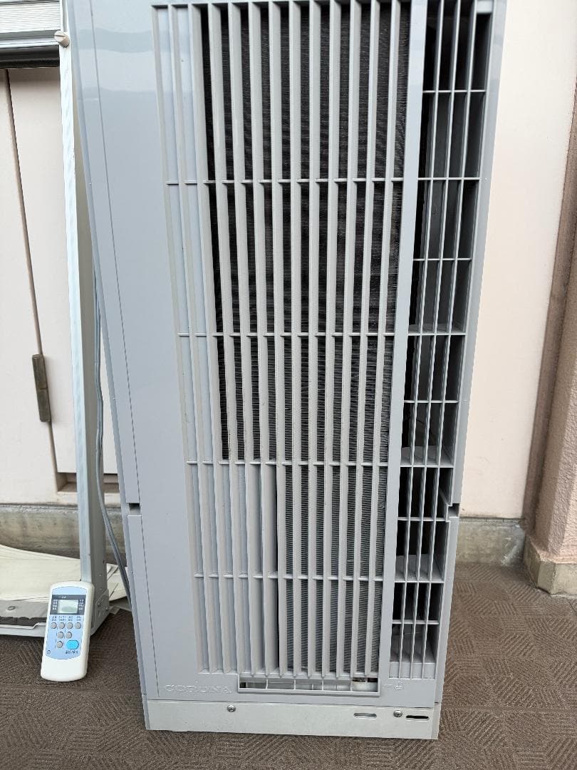 corona コロナ窓用エアコン　冷房専用　CW-1618 東京都江戸川区