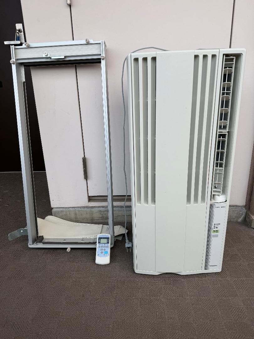 corona コロナ窓用エアコン　冷房専用　CW-1618 東京都江戸川区