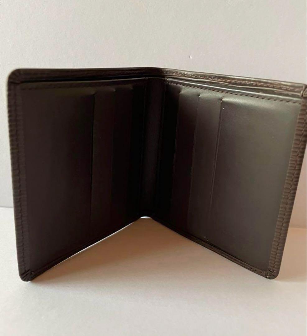 LVエピ　焦茶二つ折り財布　焦茶