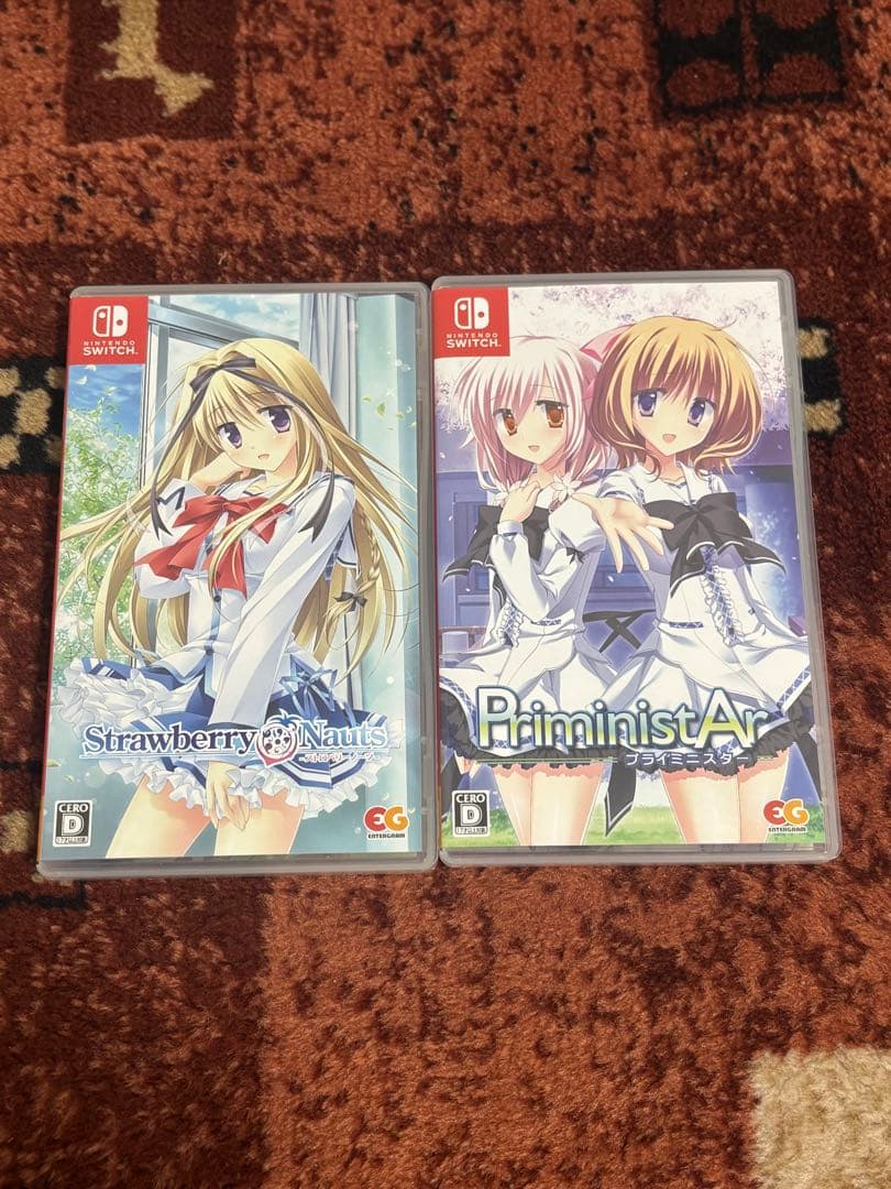 Nintendo Switch PriministAr + Strawberry Nauts