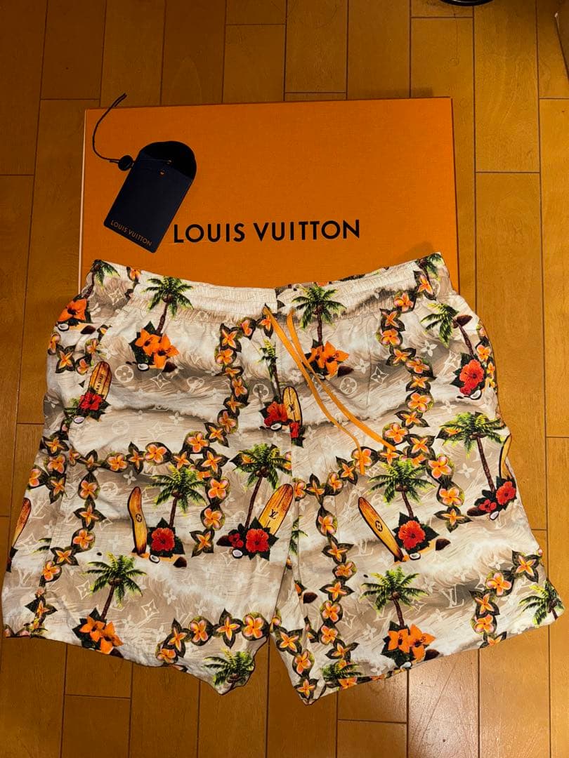 LOUIS VUITTON ルイヴィトン　水着　パンツ