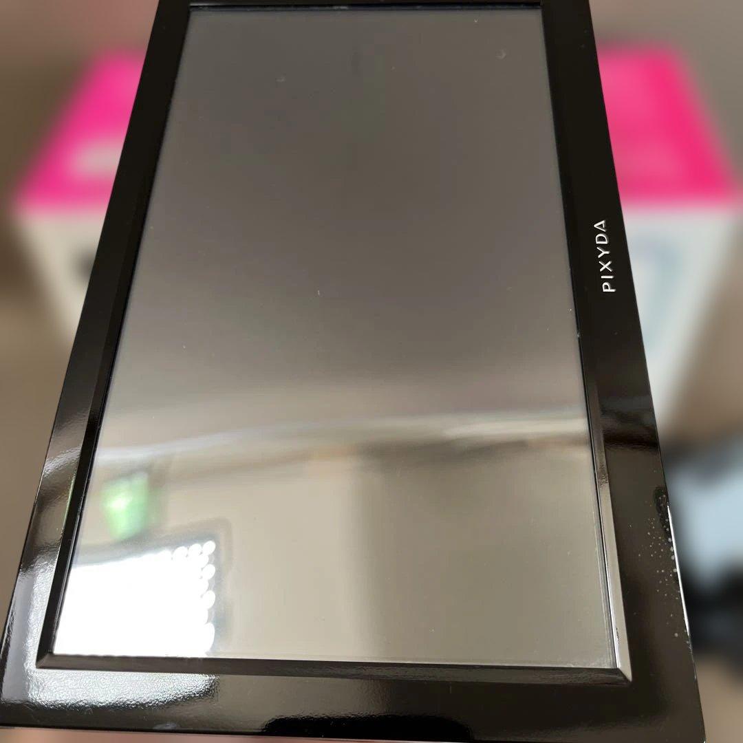 大画面8型！2画面フルセグナビPIXYDA PXN218F2