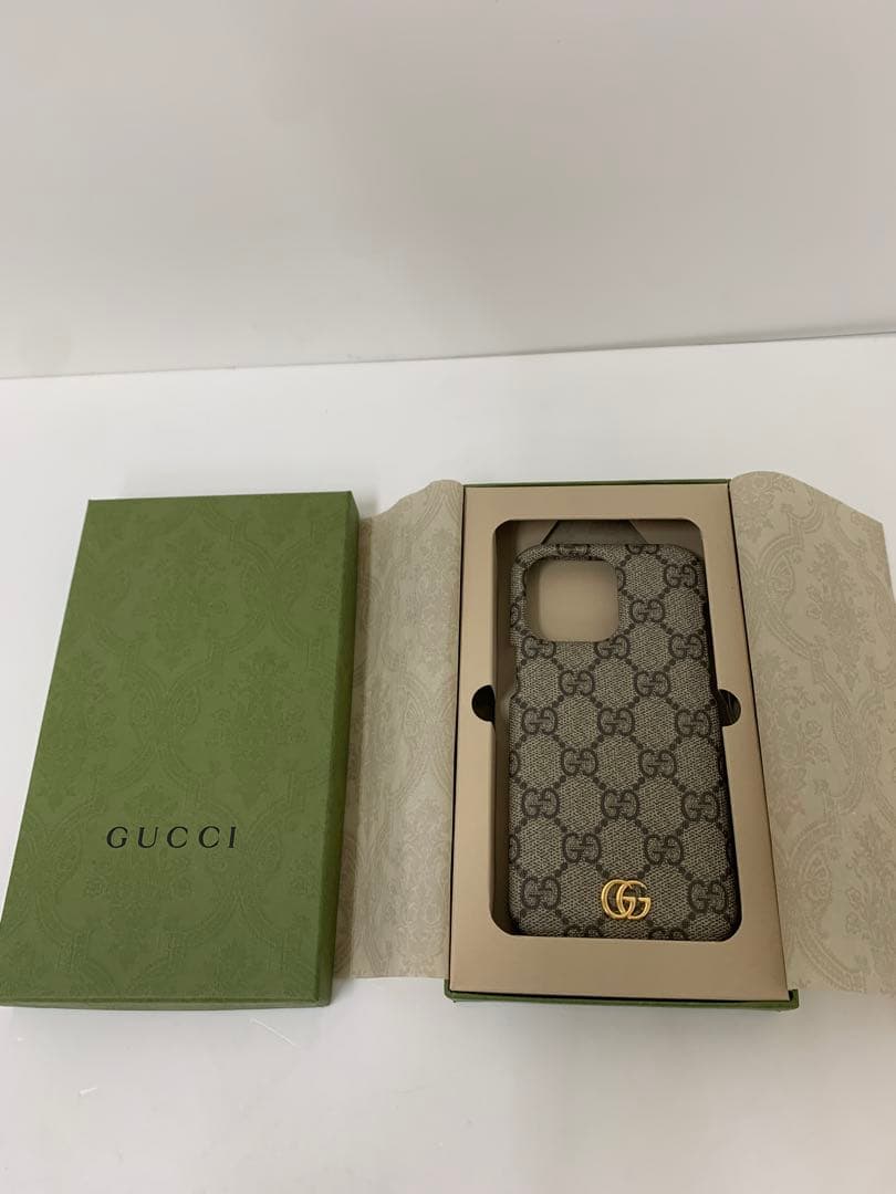 GUCCI グッチiPhone 15 Pro Max用ハードケース