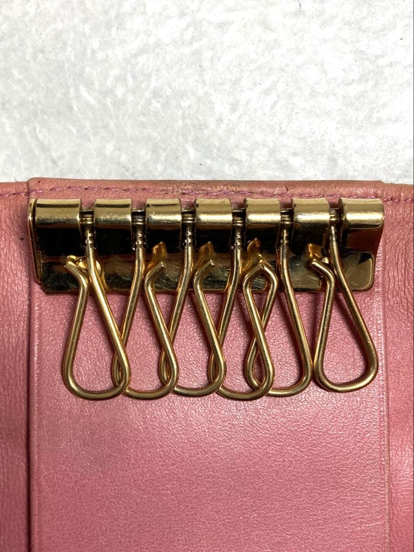 CHANEL シャネル　アイコンライン　レザー　6連キーケース　ピンク系