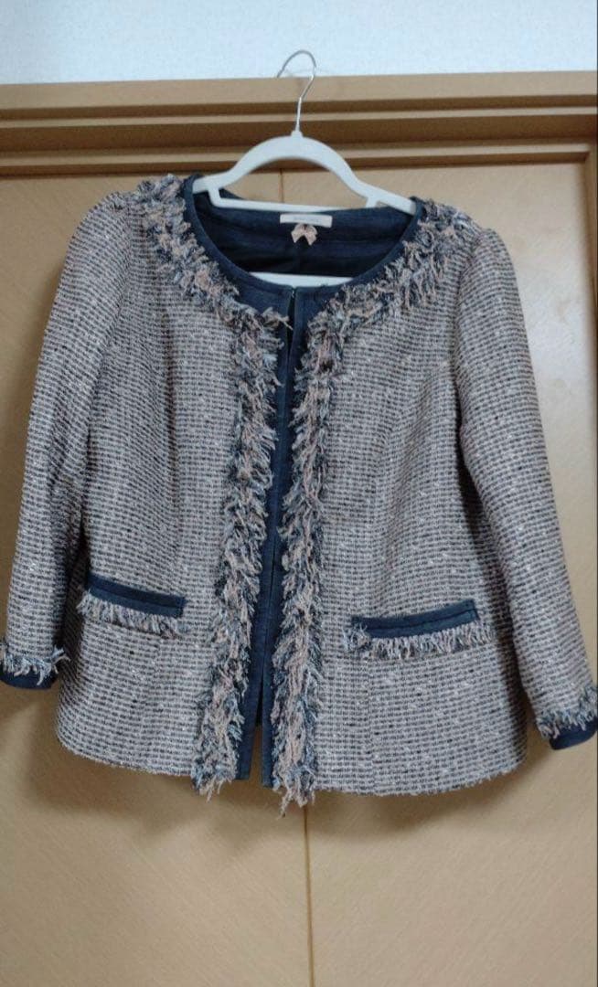 【大きいサイズ】ローズティアラ46　スーツ　セットアップ