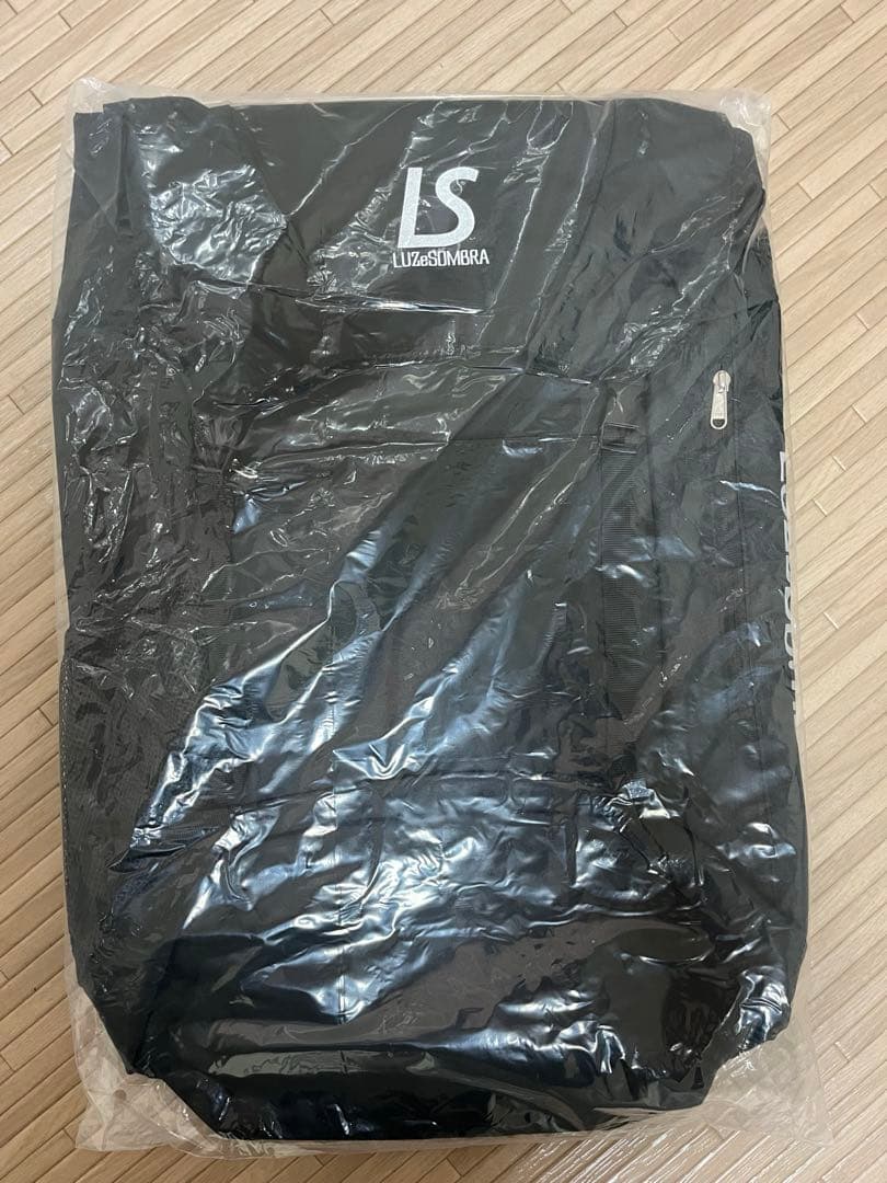 【新品未使用】ルースイソンブラ バックパック