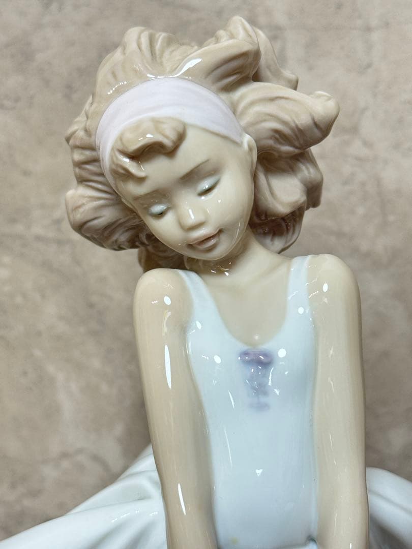 現行品 リヤドロ フィギュリン フラワーガーデン 少女