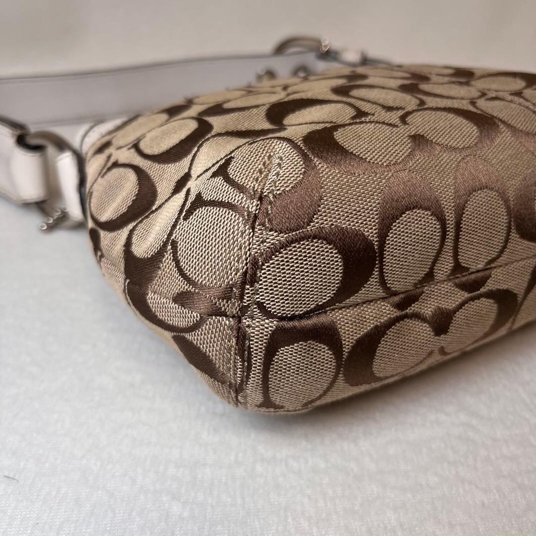 ☆極美品☆ COACH コーチ SOHO ソーホー シグネチャー F13738