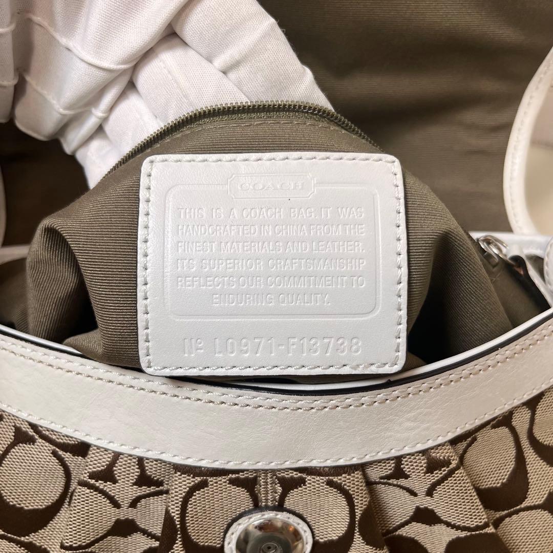☆極美品☆ COACH コーチ SOHO ソーホー シグネチャー F13738
