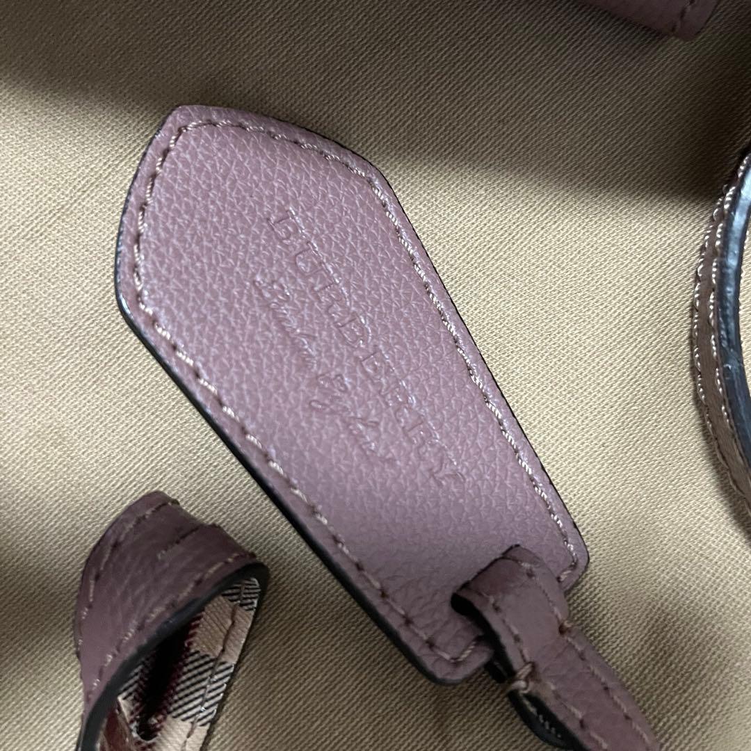 バーバリー　BURBERRY パープル　レザーショルダーバッグ