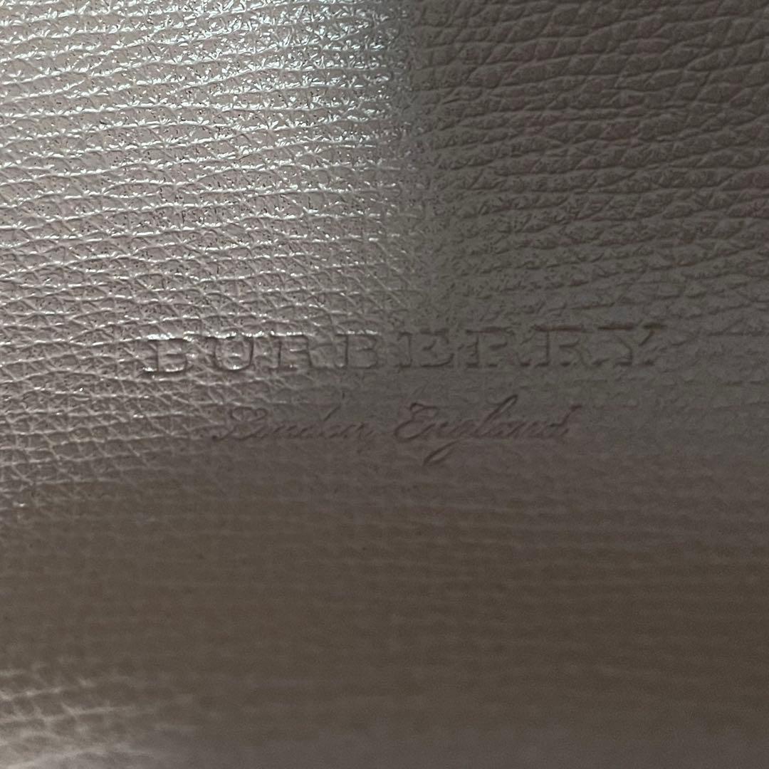バーバリー　BURBERRY パープル　レザーショルダーバッグ