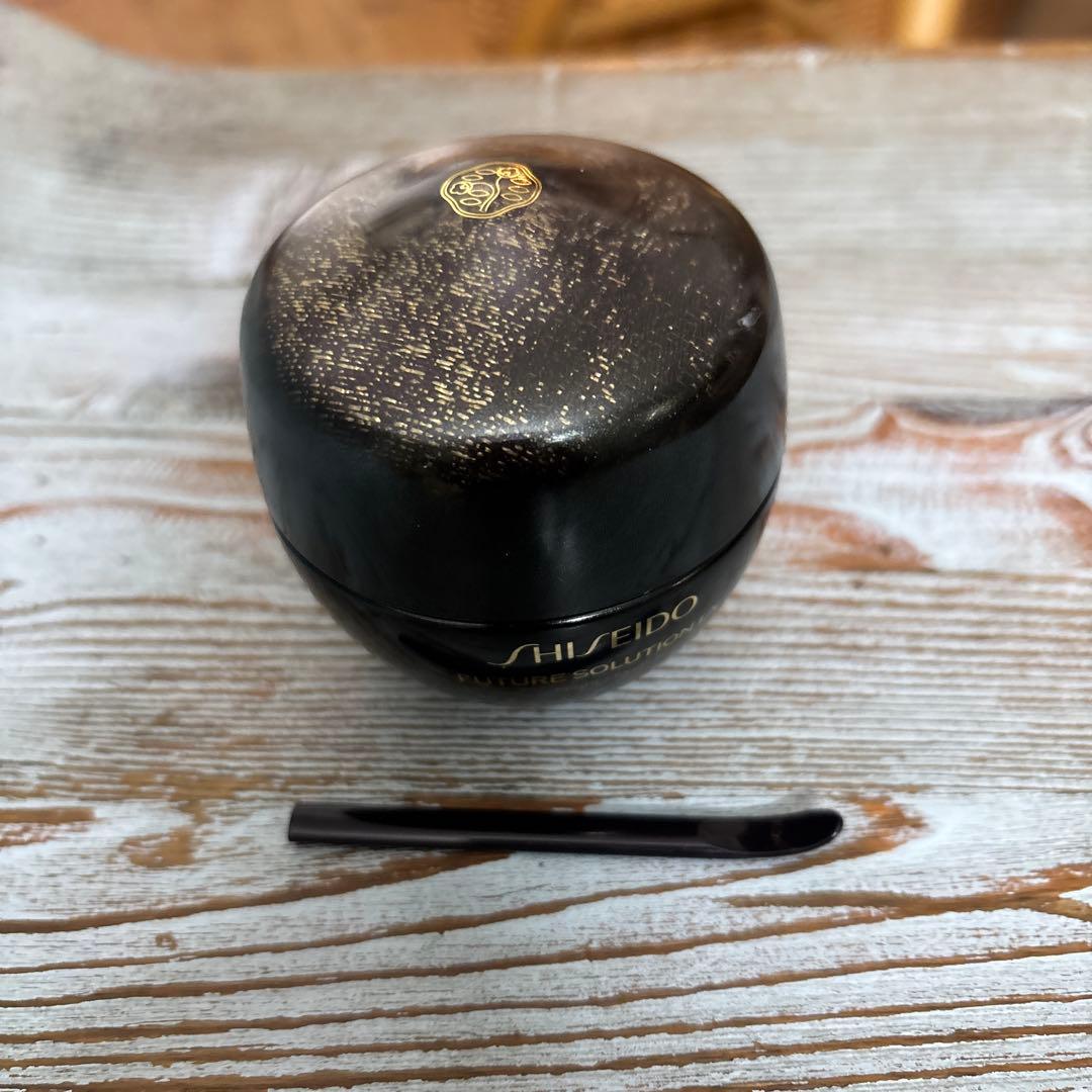 SHISEIDO FUTURE SOLUTION LX フェイスクリーム