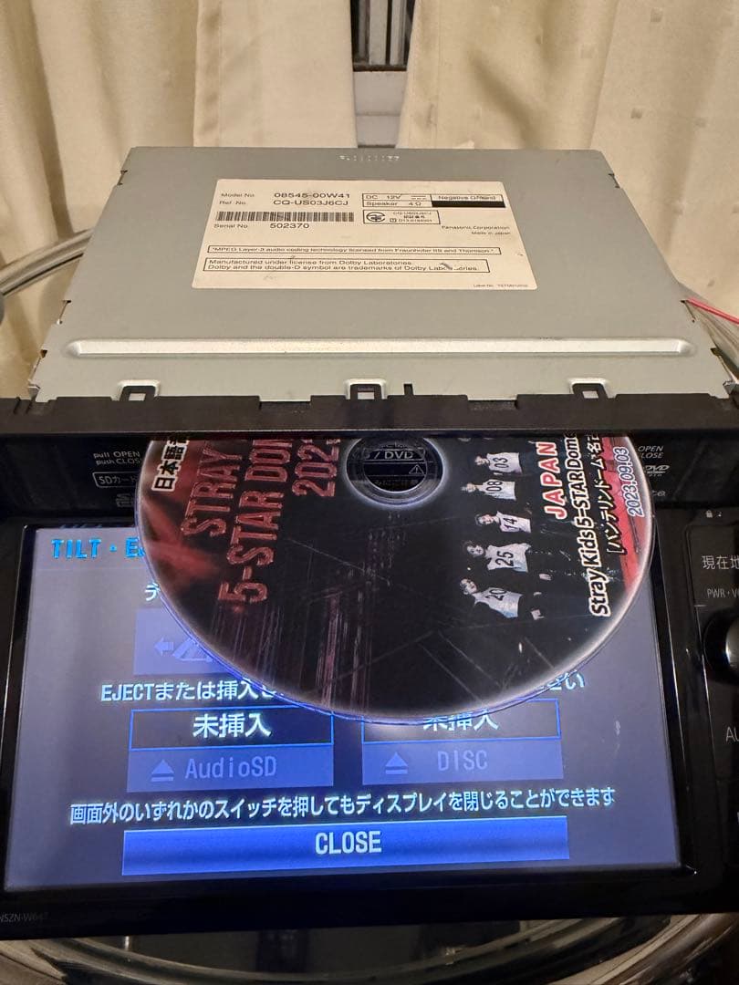 カーナビ NSZN-W64T