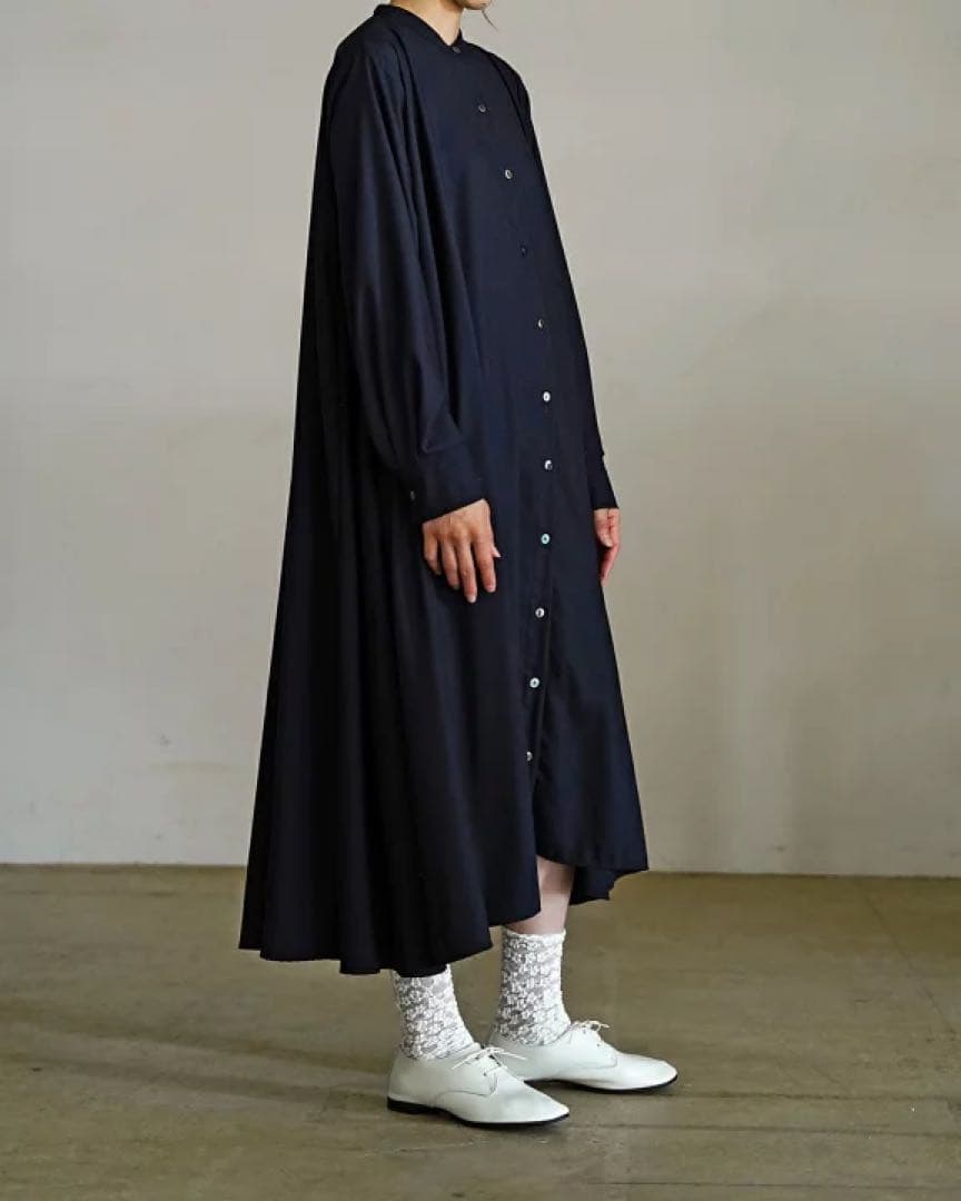 ミズイロインド ▲∴+ T/Rスタンドカラーフレアワンピース 日本製 ブラック