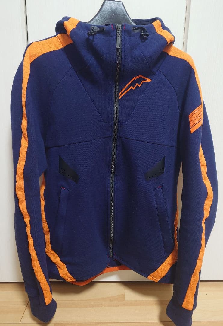 クシタニ K-1313 レブロフーディー LL パーカー